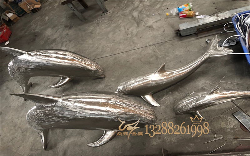 不銹鋼海豚小品雕塑